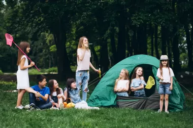 osztálykirándulás, tábor a kempingben